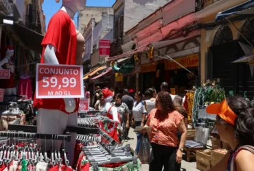 Saara registra comércio aquecido às vésperas do Natal no Rio