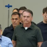 Bolsonaro tem internação autorizada para cirurgia