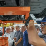 Pobreza recua com inflação menor e salários maiores