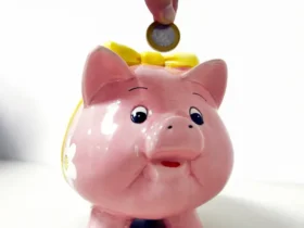 Poupança tem saques maiores que depósitos em novembro