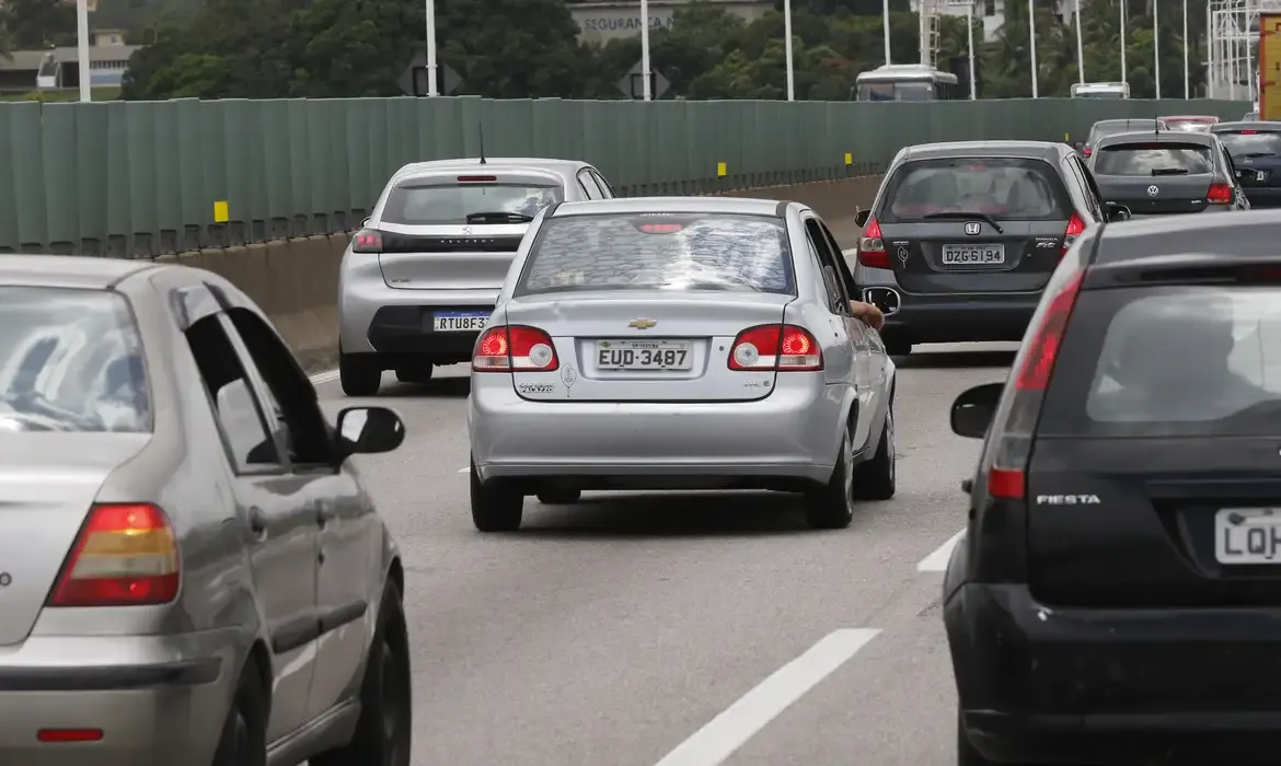 Rodízio de carros é suspenso em são paulo no fim de ano