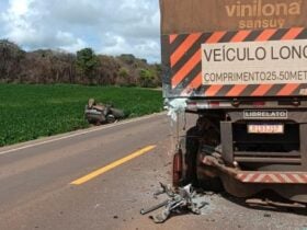Tragédia na MT-243: mãe e dois filhos morrem após carro capotar em Querência