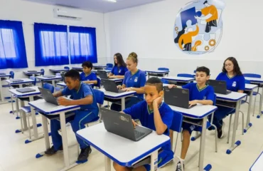 Nova escola transforma rotina de alunos na zona rural