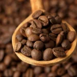 Apesar de menor volume embarcado de café, exportadores têm ganho em receita