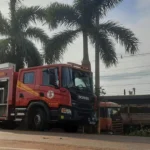 Bombeiros atuam em acidente na BR-070 com desencarceramento