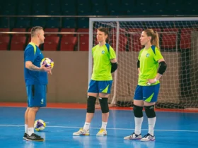 Brasil desafia Japão no futsal feminino por vaga na semifinal