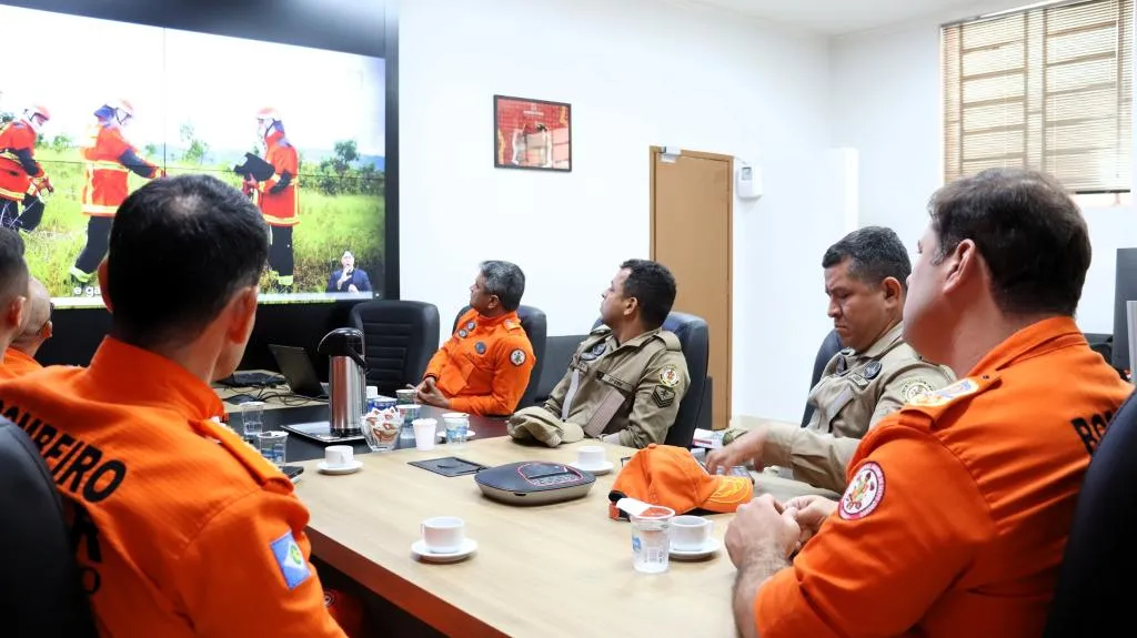 Modelo de gestão de combate aos incêndios florestais é apresentado a bombeiros do Pará