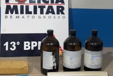 Ação do Grupo de Apoio resultou na prisão de três suspeitos e na apreensão de maconha, cocaína e lança-perfume em kitnet, área externa e carro em Lucas do Rio Verde