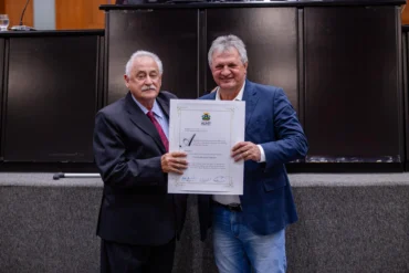 Honrarias reconhecem serviços essenciais na Assembleia