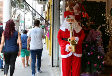 Feriados de Natal e Ano Novo terão comércio fechado em Cuiabá e Várzea Grande