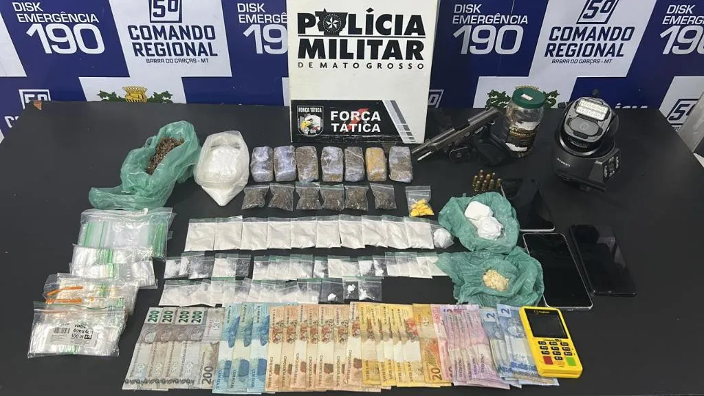 Força Tática prende dupla por tráfico de drogas em Barra do Garças