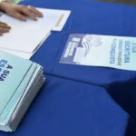 Governo de MT entrega escrituras definitivas em Campo Verde