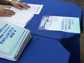 Governo de MT entrega escrituras definitivas em Campo Verde