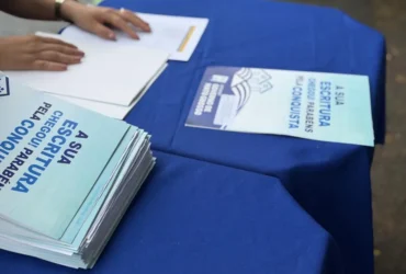 Governo de MT entrega escrituras definitivas em Campo Verde