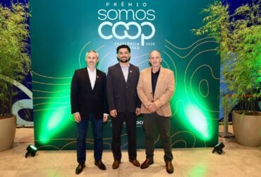 Reconhecimento nacional no evento SomosCoop destaca práticas de gestão que fortalecem o cooperativismo.