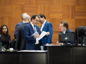 Reajuste do TJ é barrado e gera reação na Assembleia