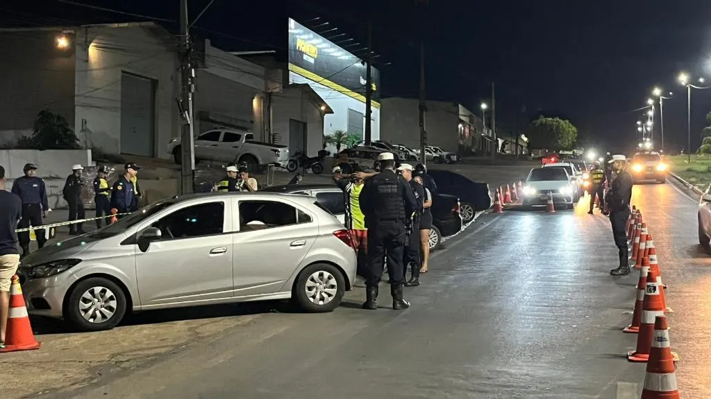 Lei Seca dupla prende 14 motoristas por embriaguez em Cuiabá