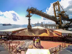 Logística e juros travam competitividade das exportações brasileiras, aponta CNI