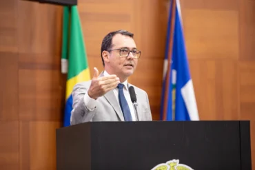 Deputado cobra explicações sobre licença de garimpo