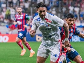 Fortaleza x Corinthians: onde assistir, escalações e tudo sobre o duelo decisivo no Castelão. Imagem: Matheus Amorim FEC