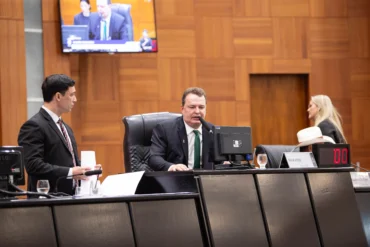 MaxRussi fecha 2025 com leis e avanços sociais na ALMT