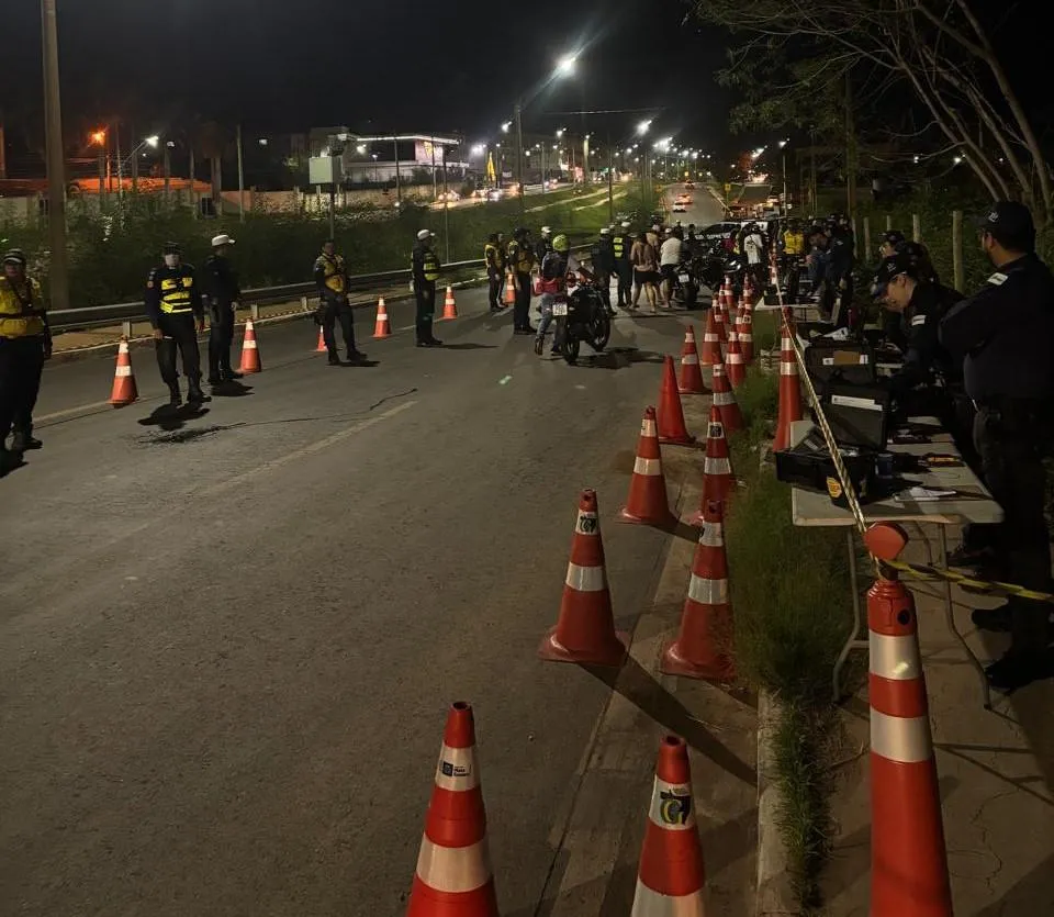 Operação Lei Seca prende foragido e remove 52 motos em Cuiabá