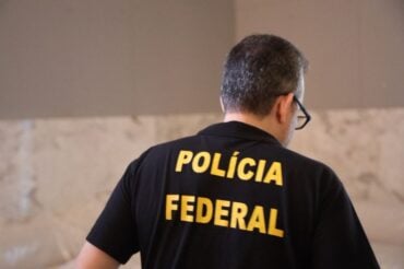 Polícia Federal e Polícia Rodoviária Federal apreendem 548 pneus ilegais em galpão de Rondonópolis