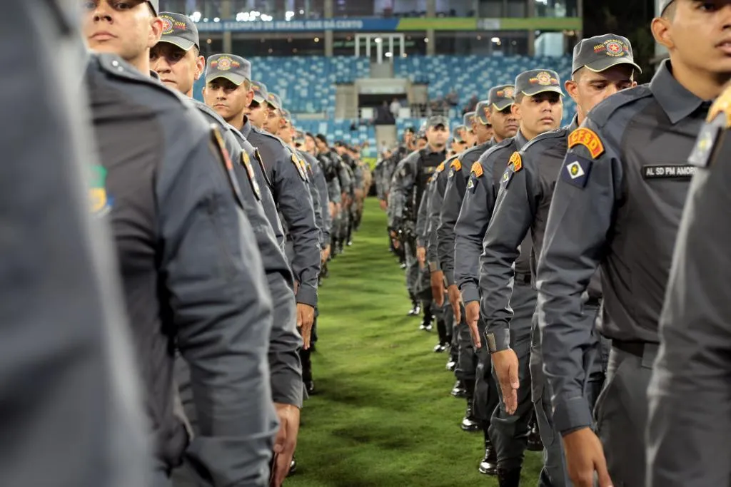 Promoção de praças da PMMT reúne militares na Arena Pantanal
