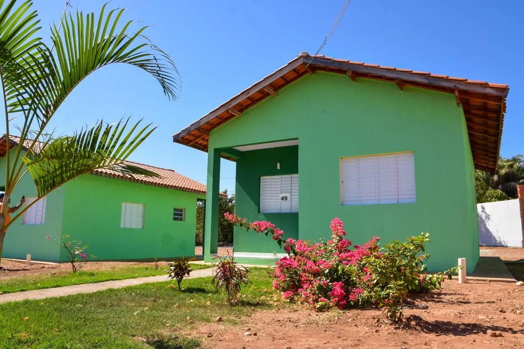 SER Família Habitação entrega 32 casas em Paranaíta