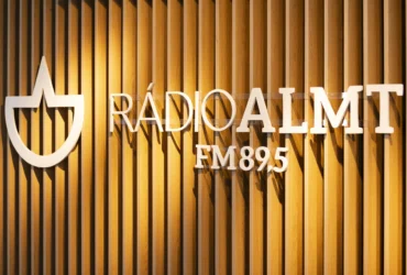 Rádio Assembleia amplia integração nacional em 2026