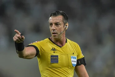 Raphael Claus em ação no Campeonato Brasileiro — Foto- Thiago Ribeiro-GIF.jpg