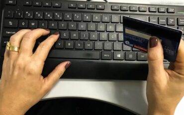 Receita Federal alerta para fake news sobre suposta taxação de transações financeiras acima de R$ 5 mil