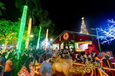 Rondonópolis inaugura decoração natalina com tema “Natal do Amor”