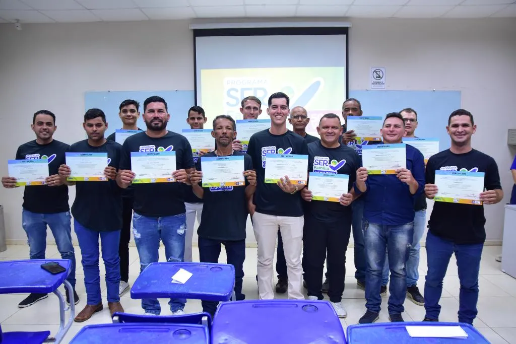 SER Família Capacita forma novos eletricistas industriais