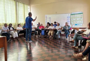Projeto Muxirum Digital certifica idosos em Cuiabá