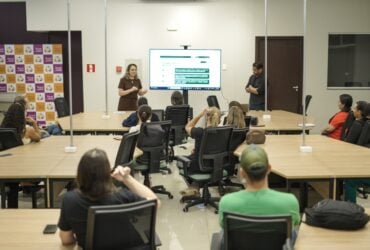 Secretaria de Educação se reúne com parceiros para discutir a retomada do Projeto Green School em 2026