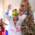 Entrega de Brinquedos Alegria Crianças em HCanMT