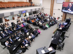 Sessão especial celebra homenagem a personalidades em MT