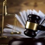 TJMT condena instituição de ensino a indenizar aluna por cobranças indevidas após cancelamento de matrícula