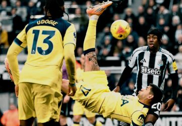 Tottenham x Brentford: onde assistir, escalações e clima quente pela Premier League. Imagem: Divulgação Tottenham
