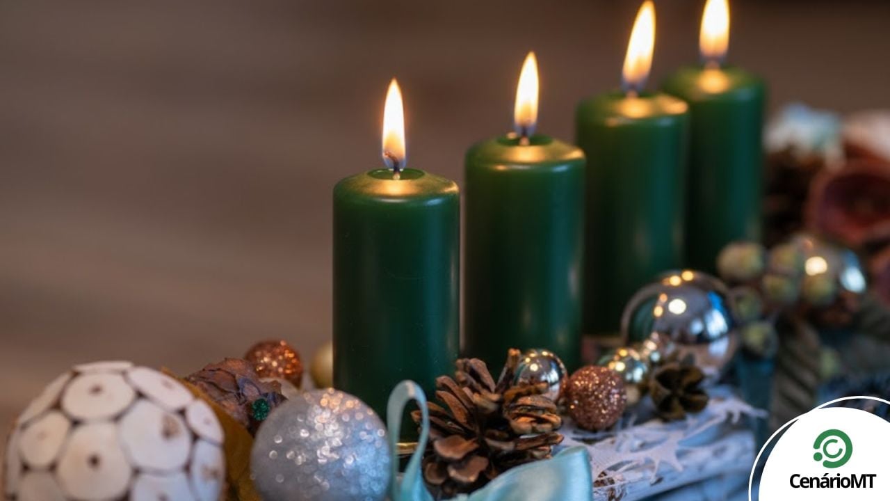 Saiba quais cores de velas usar para manifestar amor, prosperidade, dinheiro e harmonia neste Natal e Ano Novo