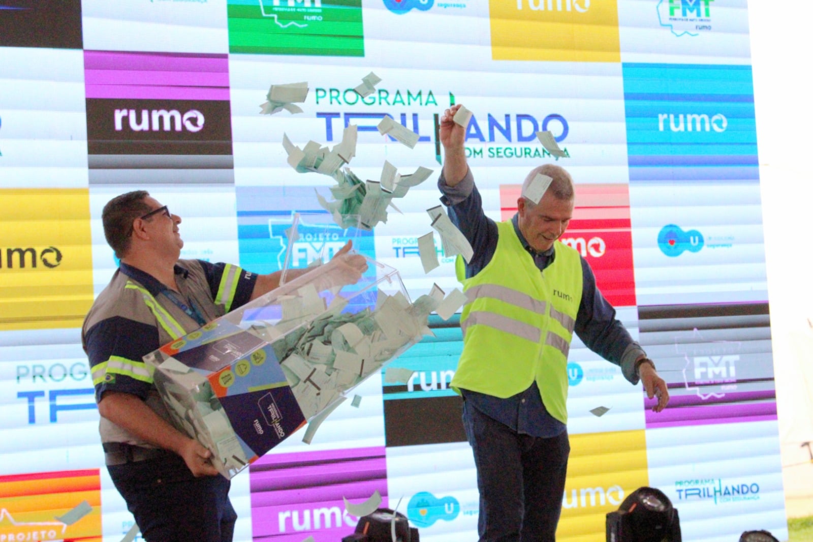 Rumo premia colaboradores de empresas terceirizadas com incentivos que incluem um carro zero km