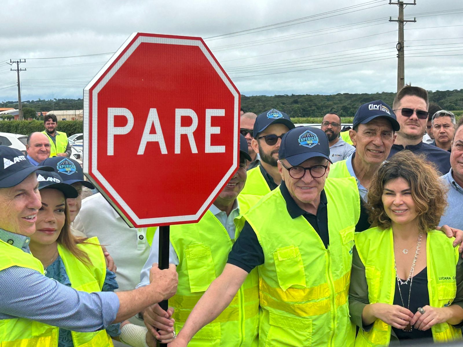 “Essa obra vai salvar vidas”, diz Mauro Mendes ao entregar 130 km duplicados da BR-163