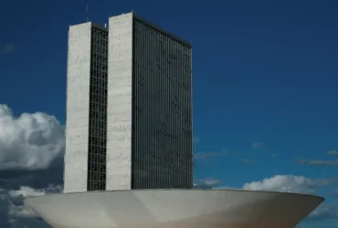 Educação tem novo plano aprovado em comissão da câmara