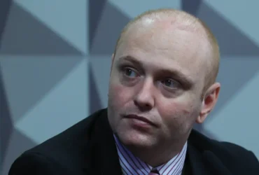 Pgr defende progressão de regime para Delgatti