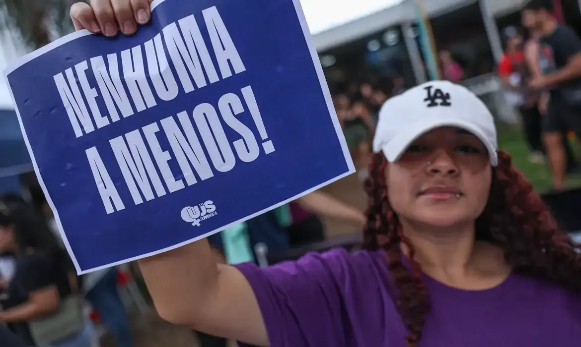 Violência doméstica cresce no rio com mais audiências e prisões