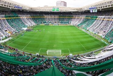 Caio Paulista, Rômulo e Vitinho retornam em dezembro e terão futuro definido após avaliação interna.