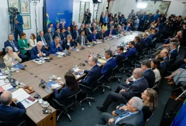 Lula se reúne com presidentes do panamá e do uruguai no mercosul