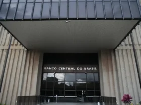 Mercado revisa alta do PIB para 2,25% em 2025