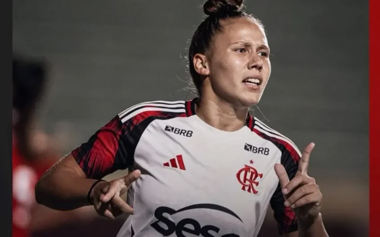 Flamengo reage no segundo tempo, bate o Internacional e decide a Copinha Feminina contra o Grêmio